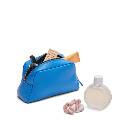 Skydive | Trapezoid pouch with leather zipper pull