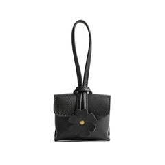 Pebbled--black