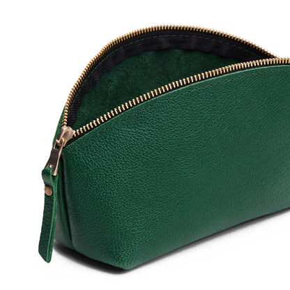 Bacalar | Spacious leather makeup bag with curved seams and top zipper open
