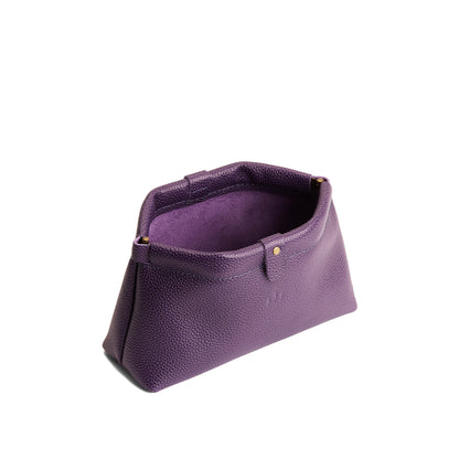 Empire | Leather pouch with frame top closure and leather pull tab