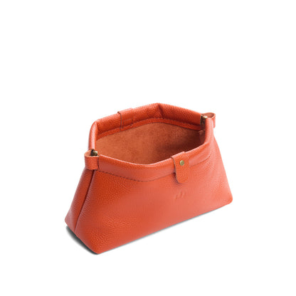 Koi | Leather pouch with frame top closure and leather pull tab