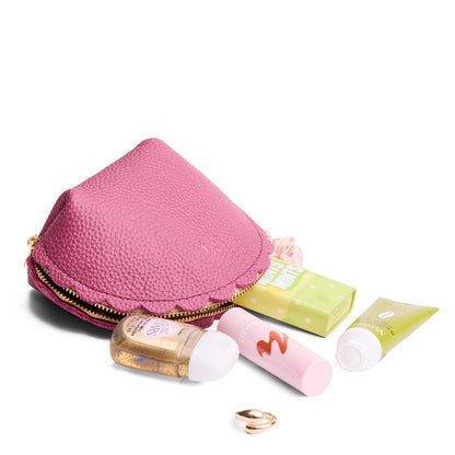 Wild Rose*Large | Curved leather pouch with zipper and scalloped edges