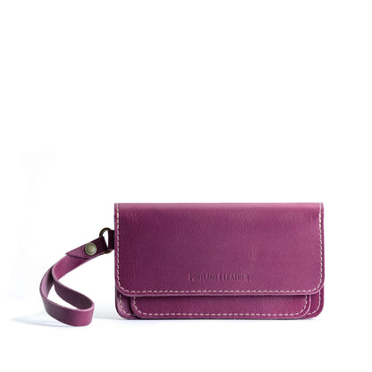 Sweet Pea | Leather wallet clutch with wristlet and magnetic closure