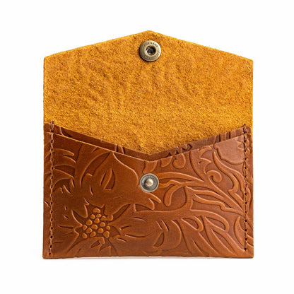 Meadow | Small leather card wallet with snap closure