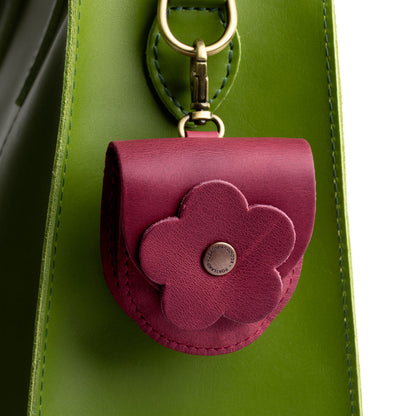 Anemone | U shaped pouch with leather flower applique