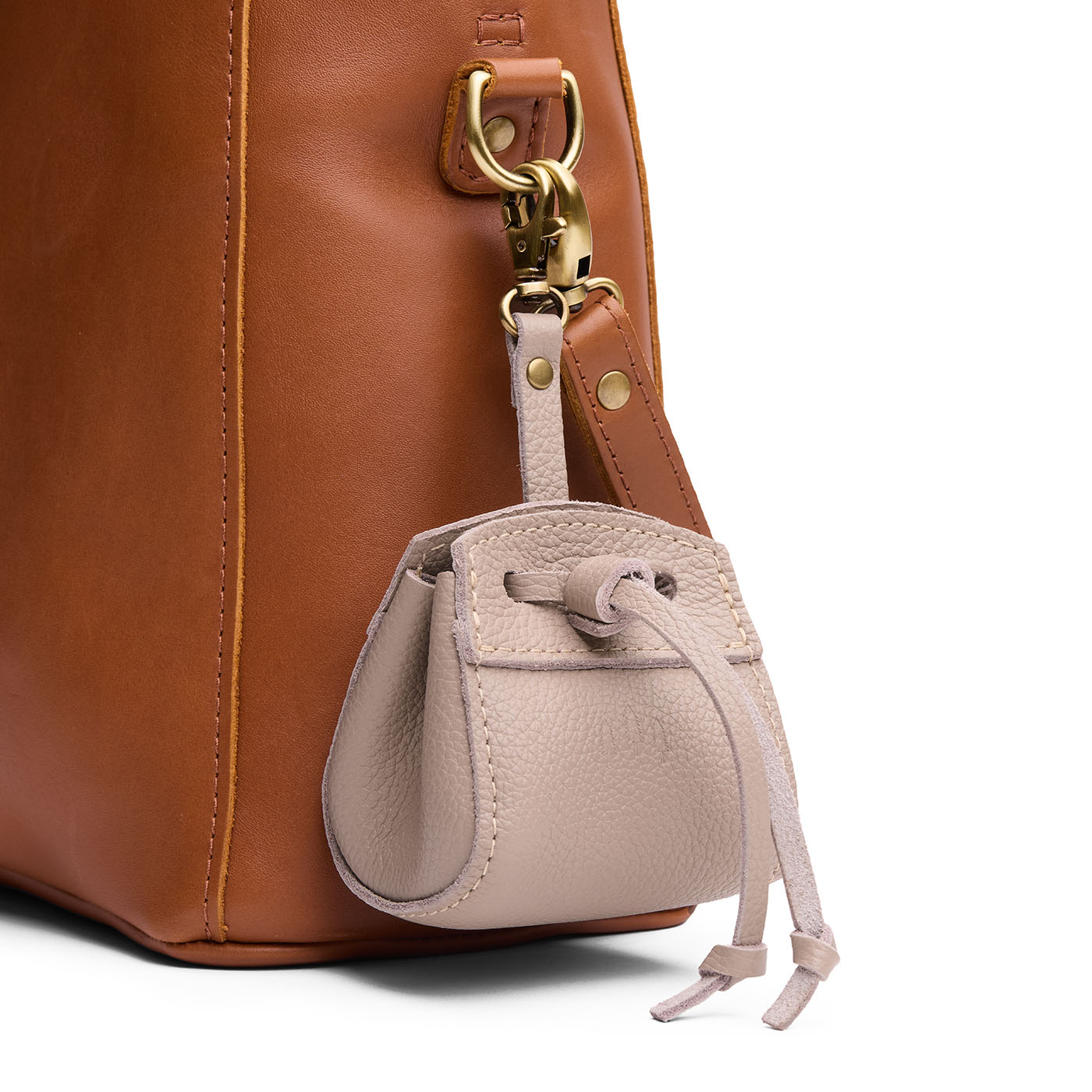 Oatmilk | Small leather pouch with leather drawstring closure and lobster claw clasp
