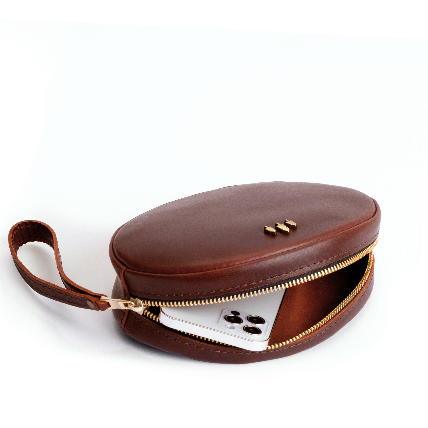 Cognac*Large | Oval shaped pouch with zipper and wristlet strap