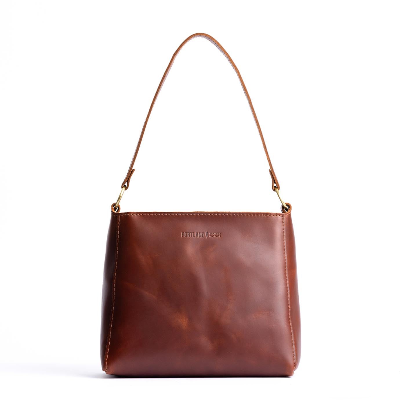 Hickory*Classic | Triangular shoulder bag with antiqued brass finished hardware